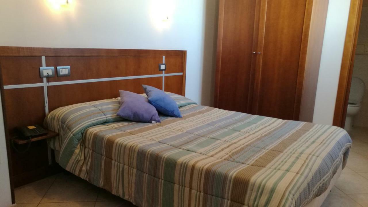 Hotel La Terrazza كالياري المظهر الخارجي الصورة